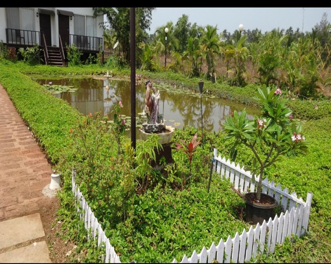 Exotica Beach Retreats Diveagar Exterior photo